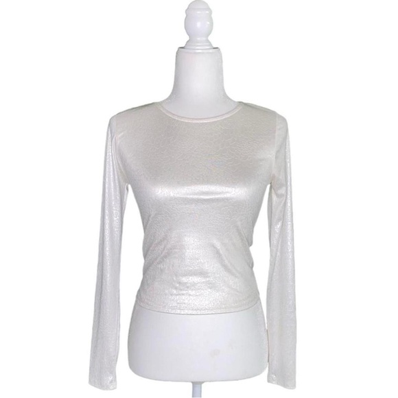 SHIMMER PEARL CROC-PRINT LONG-SLEEVE TOP · SIZE S - Picture 1 of 6
